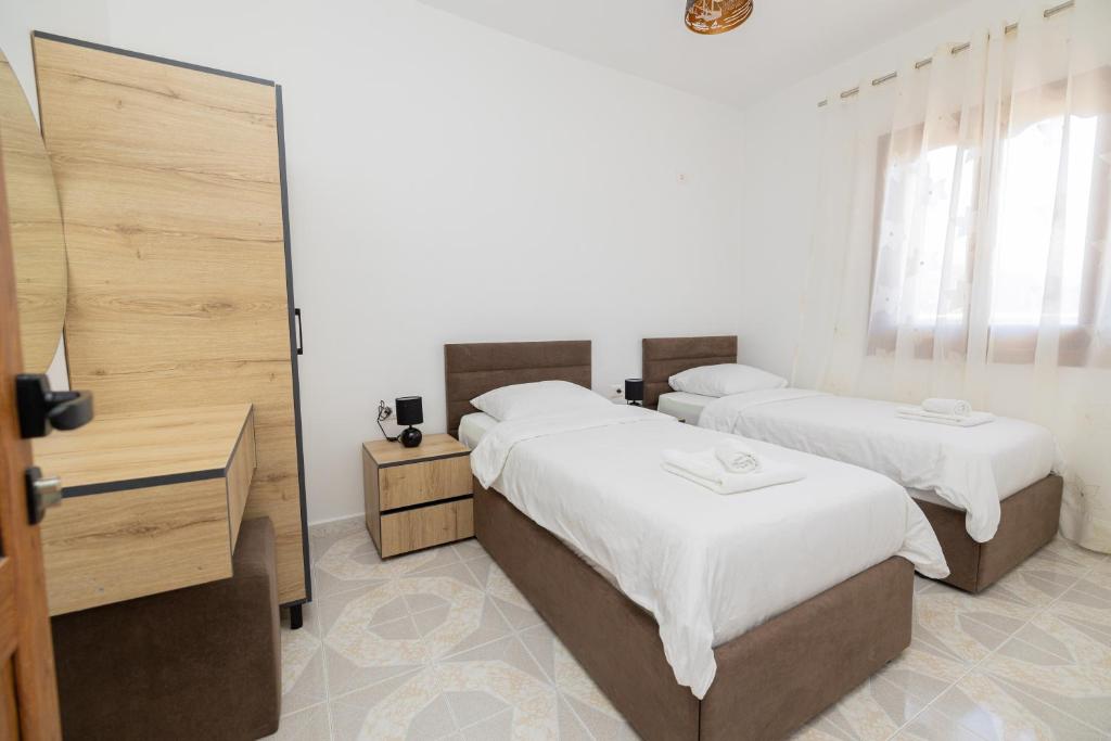 adorehotel